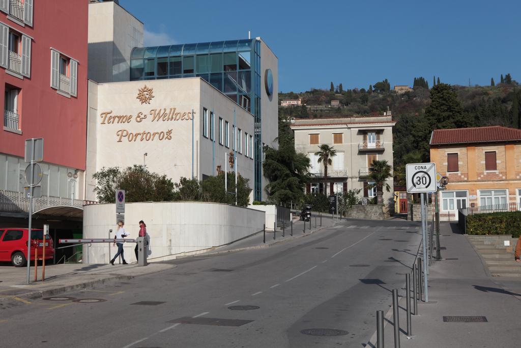 Apartments Morski Svet Portoroz Exterior foto